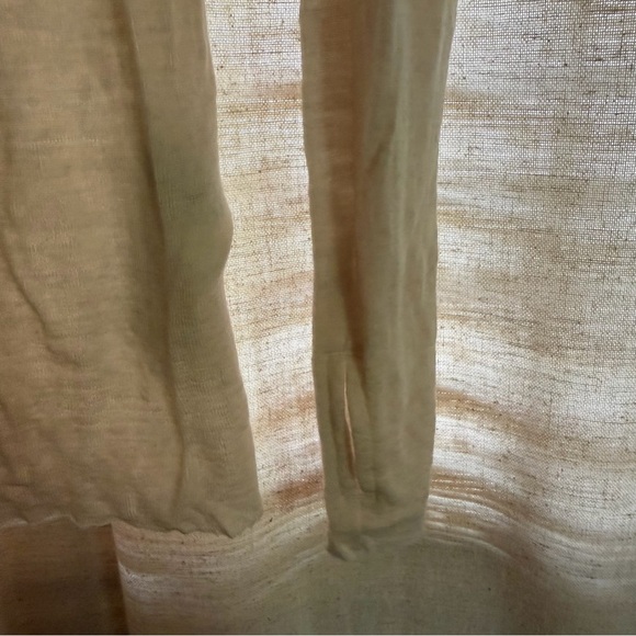 COS Off-White 100% merino wool crew neck - Picture 4 of 7